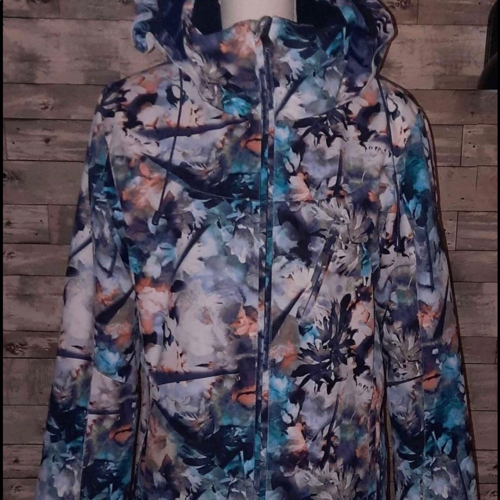 Womens ROXY coat with hood